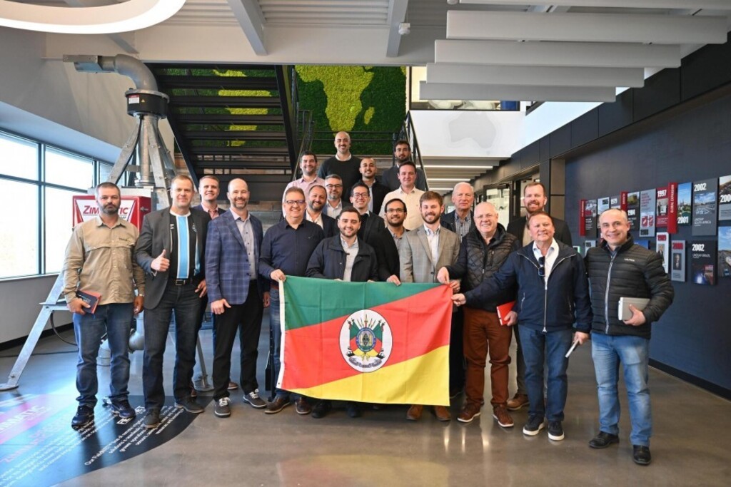 Comitiva gaúcha conhece sistemas de irrigação nos Estados Unidos